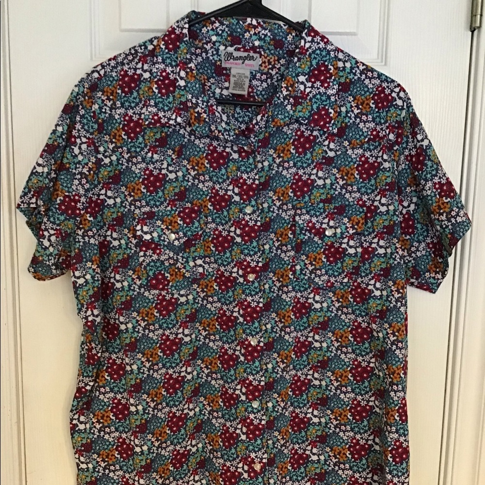 Women’s Wrangler Snap-up Shirt